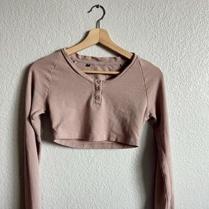 Gymshark Legacy Fitness Crop Long Sleeve in Taupe